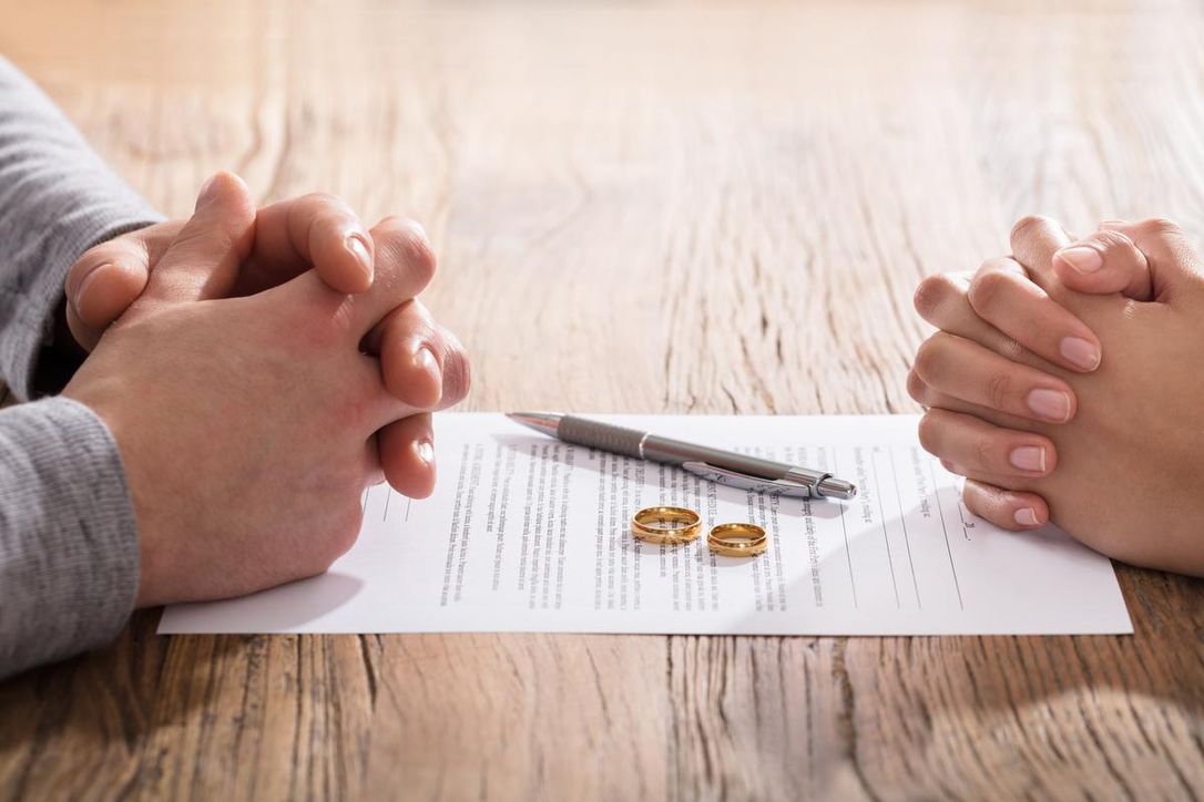 Divorce lawyers hear their clients’ deepest traumas. They need therapeutic training